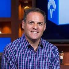 Jay Chase's Instagram, Twitter & Facebook