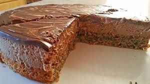 Gateau Milka Il S Agit D Un Gateau Au Chocolat Riche Et Humide Il Ne Prend Que Quelques Minutes Pour Pr En 2020 Chocolat Milka Gateau Chocolat Recette Gateau Chocolat