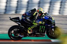 Saya tidak cukup cepat, ucap pebalap 41 tahun itu. Begini Komentar Valentino Rossi Usai Jajal Motor Baru Yamaha Di Tes Motogp Valencia Gridoto Com