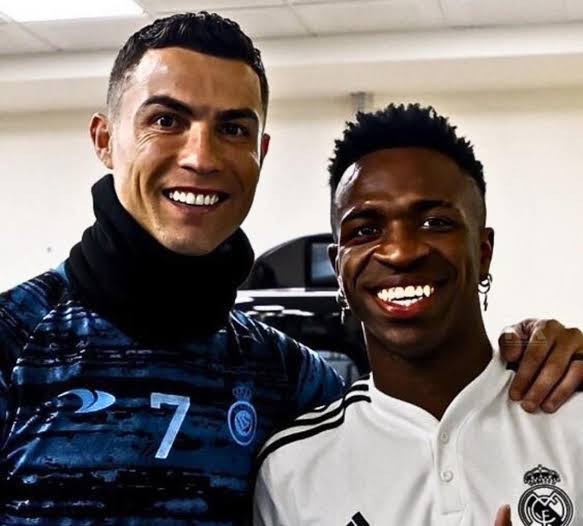  Vinicius Jr: “Cristiano Ronaldo… he's my IDOL”.
