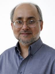 The Musings of David Waterman, the Editors Panel, Holiday Spirit, and 3D