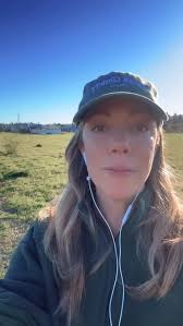 Raise your hand if you feel overstimulated 🙋‍♀️, The holiday season is a  lot for your gut, your hormones, and your nervous system., When things get  busy, I always come back to the foundations of ...