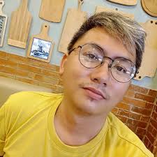 🍌 Banana vs. Medical Imaging 🍌 Ever wondered how X-rays, CT scans, and  MRIs differ? This clever banana analogy breaks it down perfectly: 🔍 X-ray 