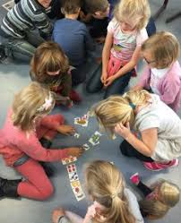You've discovered a title that's missing from our library.can you help donate a copy? The Very Hungry Caterpillar Rupsje Nooitgenoeg Spelen Met Engels