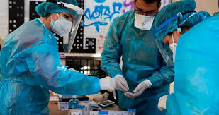 Com a variante delta, já houve registo de que 12% dos doentes ficaram em estado grave em apenas 2 ou 3 dias após a manifestação dos primeiros sintomas da doença. Estos Son Los Nuevos Sintomas De La Variante Delta Y Lo Preocupantes Que Son