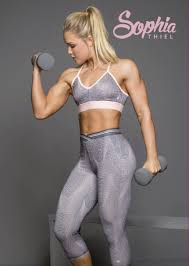 Charlotte flair works out with fitness model sophia thiel. Deltex Referenzen