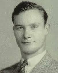 My strong, beautiful Mom. ♥️ Class of '79