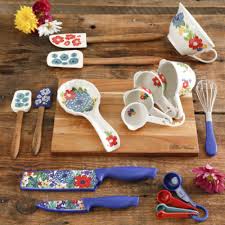 Get it from the pioneer woman collection at walmart for $24.96 (available in five colors) or from jet for 10. Great Gifts For Fans Of The Pioneer Woman At Walmart Com Thrifty Jinxy