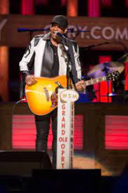 Jimmie Allen Gives Grand Ole Opry Debut His Best Shot And Receives Standing Ovation Bbr Music Group