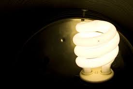 Reduce your company's labor by up to 20 hours /1,000 lamps crushed. How Should You Recycle Your Old Fluorescent Light Bulbs