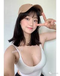 百花体坛】韩国高颜值瑜伽教练玲珑有致的邻家小姐姐_手机搜狐网