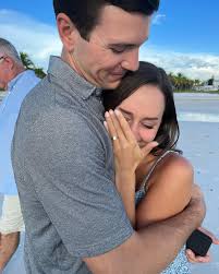 Lauren Hope (@laurenhopetv) • Instagram photos and videos