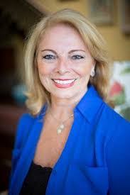 Gina Levine's Instagram, Twitter & Facebook