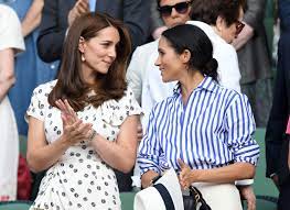 Kate middleton and prince william are celebrating meghan markle and prince harry's exciting baby news! What Meghan Markle And Kate Middleton S First Meeting Was Like