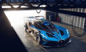 Bugatti Bolide Revealed Brand S Most Extreme Track Focused Hyper Sports Car In 2020 Bugatti Race Cars Sports Car