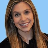 Sara Stamm's Instagram, Twitter & Facebook