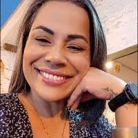 Deborah Alessandra's Instagram, Twitter & Facebook