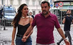 Ma matteo salvini è al centro dei gossip e degli interessi mediatici degli ultimi mesi. Francesca Verdini Chi E La Fidanzata Di Matteo Salvini Eta Altezza Peso