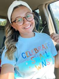 Hey, how are you? I have 11 years of experience with children and I am  completely passionate about this world of little ones. I live in the  Metrowest region of Orlando and