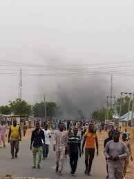 Garin garinyan / militärischer appell auf dem hess. Matasan Garin Yan Tumaki Sun Yi Zanga Sharp Reporters Hausa Facebook