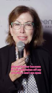 Congratulations to #sanmateo 's new mayor, @robforsanmateo , and thank you  to everyone in our community for my great year's learning adventure as your  mayor. 🙏🏻. Love to all my fantastic family