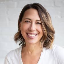 Cari Vanderpool (@carikv)