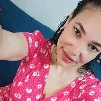 Revelamos nuestro secreto! Logren el delineado perfecto con nuestro  increíble Delineador KOHL, que por un lado tiene lápiz delineador y el por  otro un magnífico difuminador. ¿Listas para probarlo?