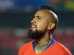 19 insieme ad altri giocatori della squadra cilena. Vidal E Hospitalizado No Chile Apos Testar Positivo Para Covid 19 01 06 2021 Uol Esporte