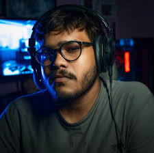 4 sticks of 16 GB RAM or 2 sticks of 32 GB RAM?