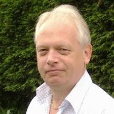 Every year I promise I will not leave my Christmas shopping until the last  few days, but I did so again this year. Thanks to the InterWeb, the lovely  Mrs M will