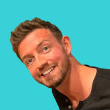 Chris Blake's Instagram, Twitter & Facebook