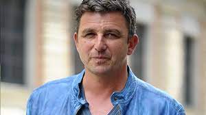 Martin gruber, seine rolle in 'der bergdoktor'. Der Bergdoktor Hans Sigl Hat Zoff Mit Dem Zdf