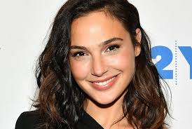 The film is written and directed by rawson marshall thurber. Gal Gadot To Star In Movie Meet Me In Another Life Sada El Balad