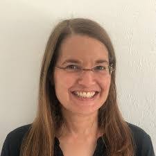 Jennifer Cabrera's Instagram, Twitter & Facebook