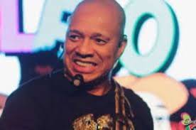 Sonia Abrão perde a paciência e manda Mani esquecer Davi