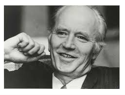 Dømmekraft og drømmekraft Kapittel 2 Menneskerettsrevolusjonen i norsk rett 