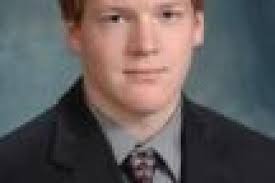 Goaltender Hjelle leaving UMD