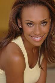 Ryan Michelle Bathe Age, Height, Husband, Xhildren, Biography
