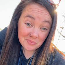 Is there a female boudoir photographer in town?