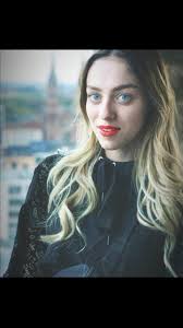 Muziekzoals alle celebrities anno 2021 is ook de vlaamse zangeres en actrice camille dhont (19) erg actief op social media. Camille Dhont Camille Dhon Tiktok Bekijk De Nieuwste Tiktok Video S Van Camille Dhont