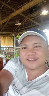 Which Country has the most handsome gay?