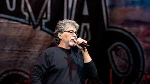 What's Wrong With Alabama's Randy Owen? - Country 103.7