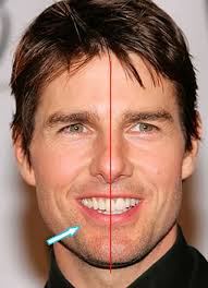 He only had them on for a few months though (before the paparazzi could get all up in. Tom Cruise Tooth In Middle Of Face Teethwalls