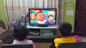 Televisyen merupakan suatu media elektronik yang digunakan oleh manusia. Kesan Buruk Televisyen Kepada Tuisyen Individu Facebook
