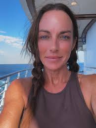 Look ma…no hands! Yay for blue cruise ❤️