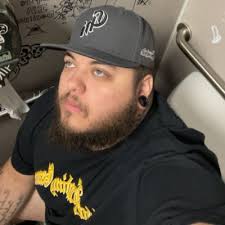 Osito (@nickXayala312)