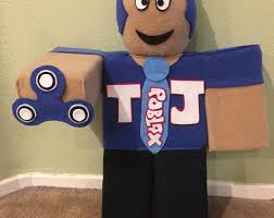 Roblox Themed Party Supplies Etsy Themed Party Supplies Custom Party Invitations Roblox