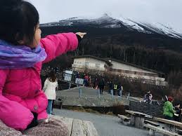 It S Snowing On Mount Fuji Our Mount Fuji Tour Justyeap