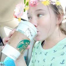 Scarlett Henderson's Instagram, Twitter & Facebook