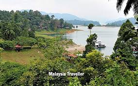 The houseboat travels to waterfalls and fishing sites providing an exhilarating adventure for nature lovers. Tasik Kenyir Man Made Wonder Of Nature Free Malaysia Today Fmt